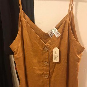 Yellow tank top with buttons, NWT